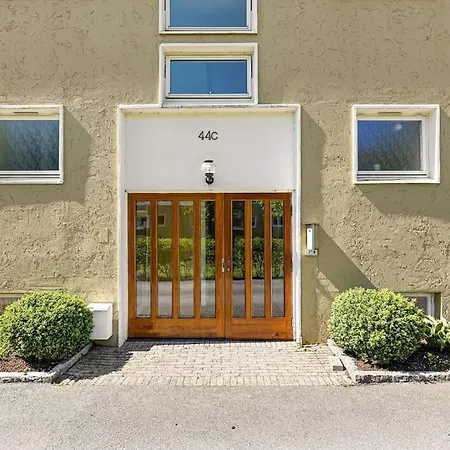 Apartment For Ons Right By The Center! Stavanger